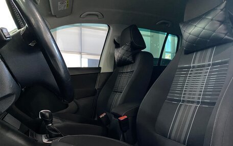 Volkswagen Tiguan I, 2015 год, 1 699 000 рублей, 19 фотография