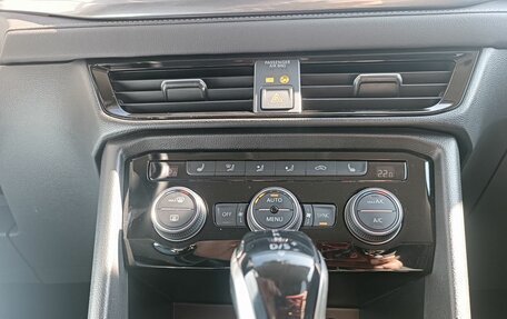 Volkswagen Taos, 2021 год, 2 987 000 рублей, 11 фотография