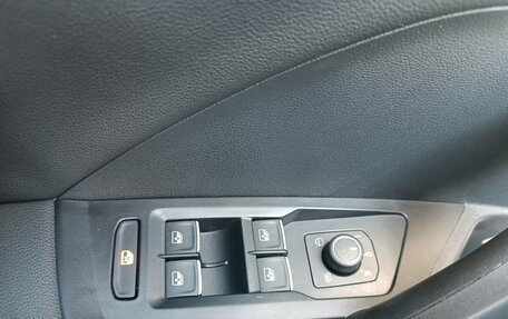 Volkswagen Taos, 2021 год, 2 987 000 рублей, 12 фотография