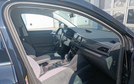Volkswagen Taos, 2021 год, 2 987 000 рублей, 18 фотография