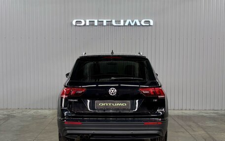 Volkswagen Tiguan II, 2018 год, 2 097 000 рублей, 6 фотография