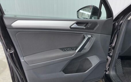Volkswagen Tiguan II, 2018 год, 2 097 000 рублей, 23 фотография