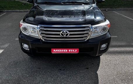 Toyota Land Cruiser 200, 2014 год, 3 500 000 рублей, 1 фотография