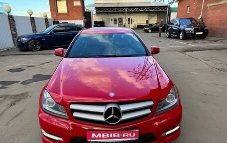 Mercedes-Benz C-Класс, 2013 год, 1 800 000 рублей, 1 фотография