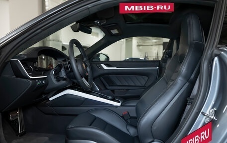 Porsche 911, 2025 год, 32 500 000 рублей, 22 фотография
