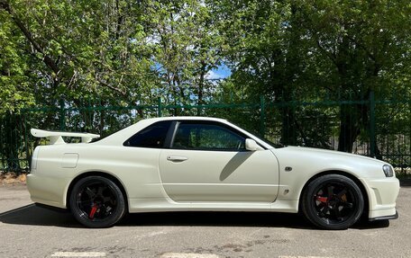 Nissan Skyline, 2002 год, 60 000 000 рублей, 11 фотография