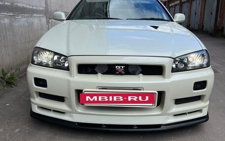 Nissan Skyline, 2002 год, 60 000 000 рублей, 5 фотография