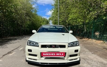 Nissan Skyline, 2002 год, 60 000 000 рублей, 9 фотография