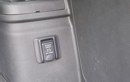 Mitsubishi Outlander III рестайлинг 3, 2019 год, 2 500 000 рублей, 15 фотография