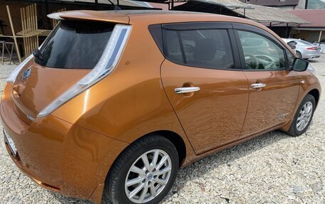 Nissan Leaf I, 2016 год, 950 000 рублей, 6 фотография