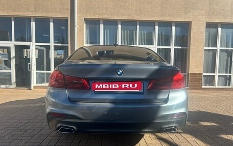 BMW 5 серия, 2018 год, 3 000 000 рублей, 2 фотография