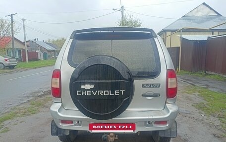 Chevrolet Niva I рестайлинг, 2006 год, 180 000 рублей, 8 фотография