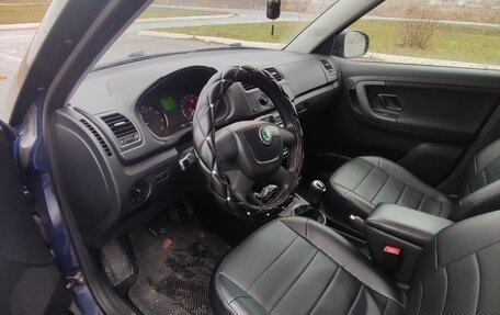 Skoda Fabia II, 2010 год, 585 000 рублей, 8 фотография