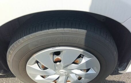 Toyota Vitz, 2018 год, 850 000 рублей, 15 фотография