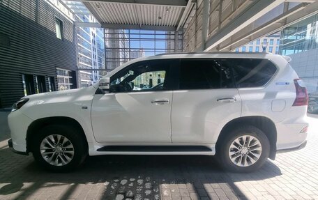 Lexus GX II, 2019 год, 7 000 000 рублей, 6 фотография