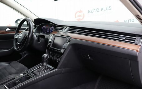 Volkswagen Passat B8 рестайлинг, 2016 год, 1 669 000 рублей, 9 фотография