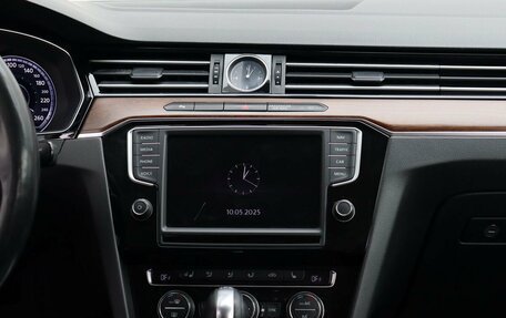 Volkswagen Passat B8 рестайлинг, 2016 год, 1 669 000 рублей, 11 фотография