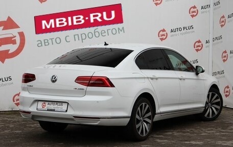 Volkswagen Passat B8 рестайлинг, 2016 год, 1 669 000 рублей, 2 фотография
