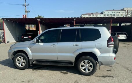 Toyota Land Cruiser Prado 120 рестайлинг, 2005 год, 1 500 000 рублей, 4 фотография