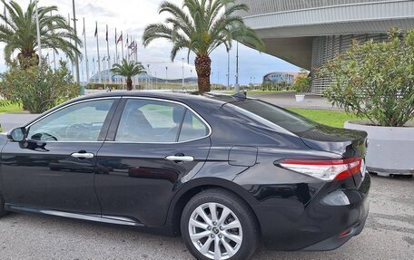 Toyota Camry, 2018 год, 2 550 000 рублей, 6 фотография