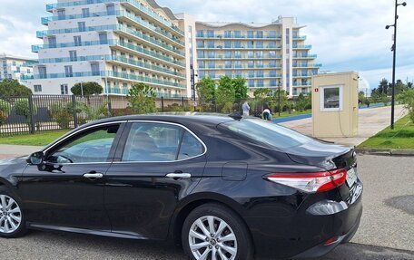 Toyota Camry, 2018 год, 2 550 000 рублей, 7 фотография
