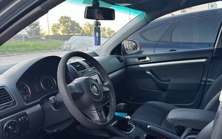 Volkswagen Jetta VI, 2010 год, 800 000 рублей, 13 фотография