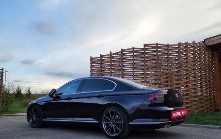 Volkswagen Passat B8 рестайлинг, 2017 год, 2 800 000 рублей, 5 фотография