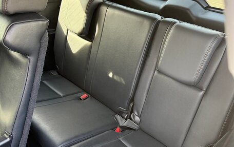 Toyota Highlander III, 2014 год, 2 800 000 рублей, 10 фотография