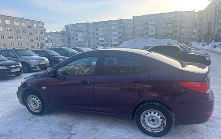 Hyundai Solaris II рестайлинг, 2012 год, 750 000 рублей, 6 фотография