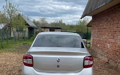 Renault Logan II, 2015 год, 550 000 рублей, 7 фотография