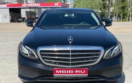 Mercedes-Benz E-Класс, 2019 год, 2 599 000 рублей, 2 фотография