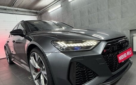 Audi RS 6, 2021 год, 17 000 000 рублей, 18 фотография