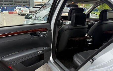 Mercedes-Benz S-Класс, 2007 год, 1 990 000 рублей, 17 фотография