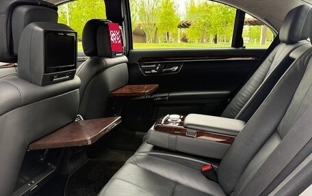 Mercedes-Benz S-Класс, 2007 год, 1 990 000 рублей, 19 фотография