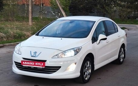 Peugeot 408 I рестайлинг, 2014 год, 690 000 рублей, 7 фотография