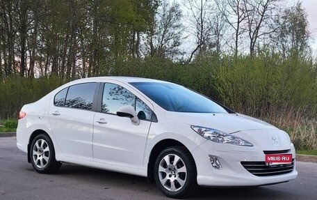Peugeot 408 I рестайлинг, 2014 год, 690 000 рублей, 8 фотография