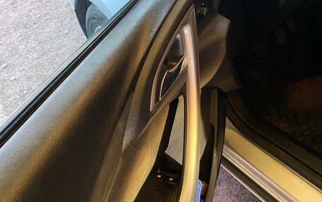 Opel Astra J, 2011 год, 700 000 рублей, 2 фотография