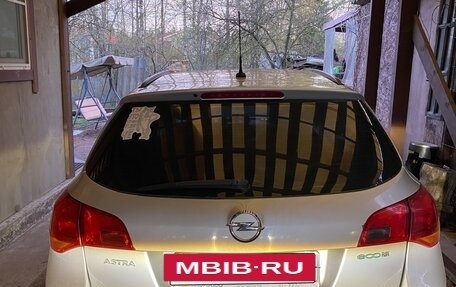 Opel Astra J, 2011 год, 700 000 рублей, 5 фотография
