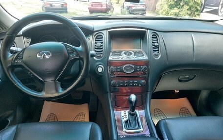 Infiniti QX50 I рестайлинг, 2014 год, 1 630 000 рублей, 14 фотография