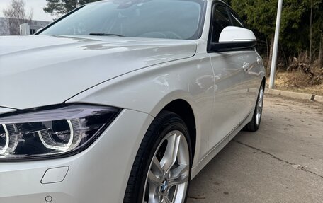 BMW 3 серия, 2017 год, 2 930 000 рублей, 13 фотография