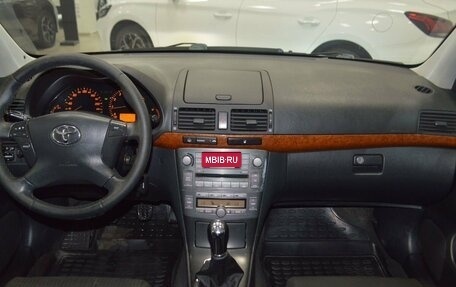 Toyota Avensis III рестайлинг, 2007 год, 699 000 рублей, 26 фотография