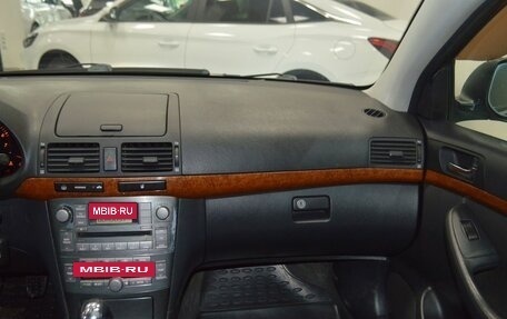 Toyota Avensis III рестайлинг, 2007 год, 699 000 рублей, 36 фотография