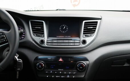 Hyundai Tucson III, 2016 год, 1 839 000 рублей, 11 фотография