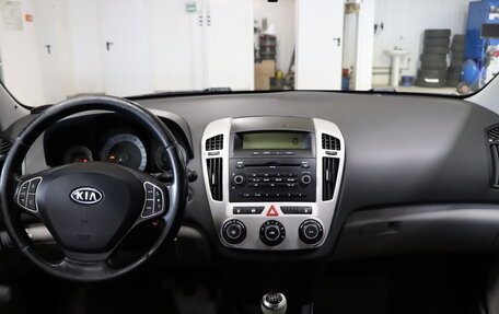KIA cee'd I рестайлинг, 2009 год, 499 990 рублей, 10 фотография