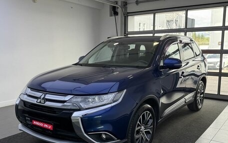 Mitsubishi Outlander III рестайлинг 3, 2015 год, 1 949 000 рублей, 1 фотография