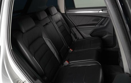 Volkswagen Tiguan II, 2016 год, 2 419 000 рублей, 7 фотография
