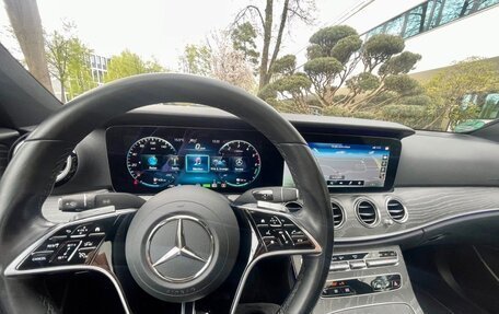 Mercedes-Benz E-Класс, 2022 год, 4 340 000 рублей, 8 фотография