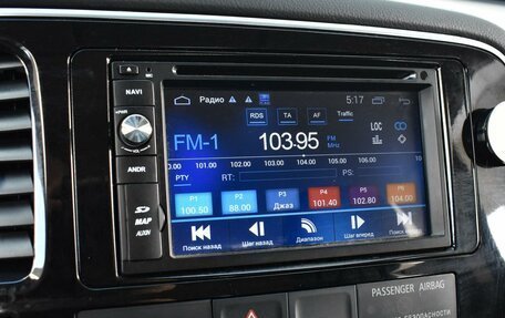 Mitsubishi Outlander III рестайлинг 3, 2015 год, 1 790 000 рублей, 13 фотография