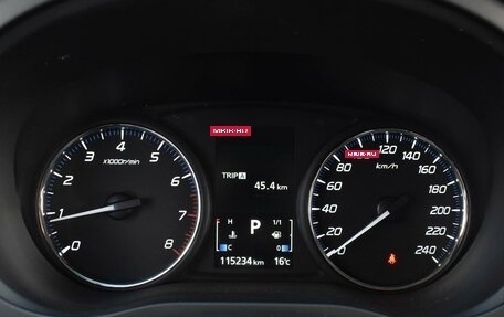 Mitsubishi Outlander III рестайлинг 3, 2015 год, 1 790 000 рублей, 12 фотография