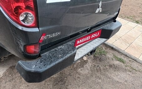 Mitsubishi L200 IV рестайлинг, 2012 год, 1 400 000 рублей, 5 фотография